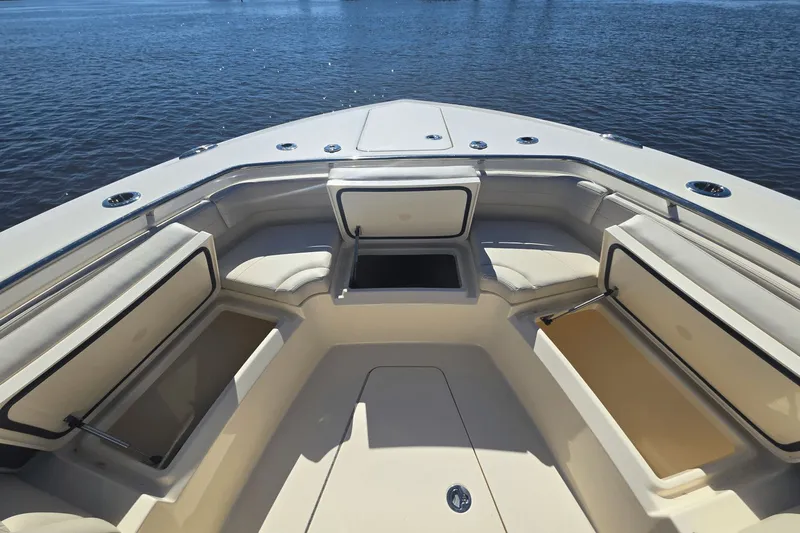 Slide: The Image of Scout 288 LXF 2026 - 35