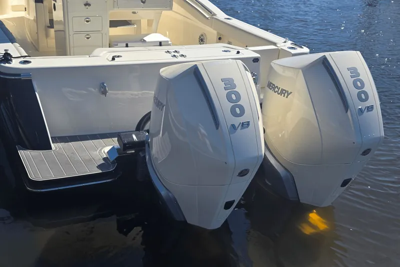 Slide: The Image of Scout 288 LXF 2026 - 4