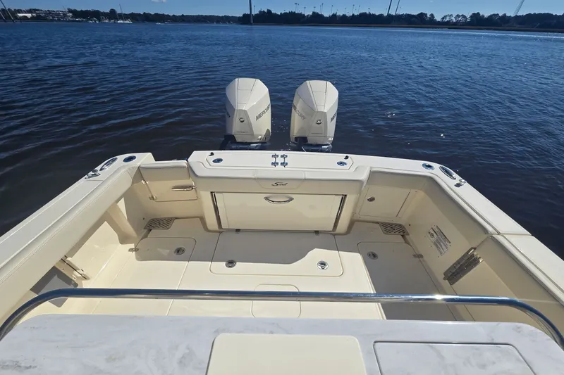 Slide: The Image of Scout 288 LXF 2026 - 8