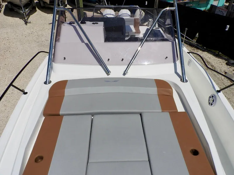 Slide: The Image of 2023 Beneteau Flyer 9 SUNdeck with spacious sunbathing area and sleek design. - 10