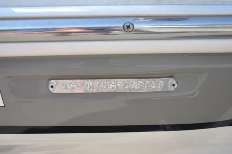 Slide: The Image of 2018 Stingray 214 LR boat identification plate with serial number. - 26