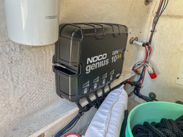 Slide: The Image of Skeeter SX2350 2022 - 21