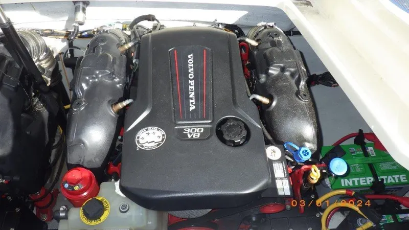 Slide: The Image of Volvo Penta 300 V8 engine in 2017 Chris-Craft Launch 28 boat. - 21