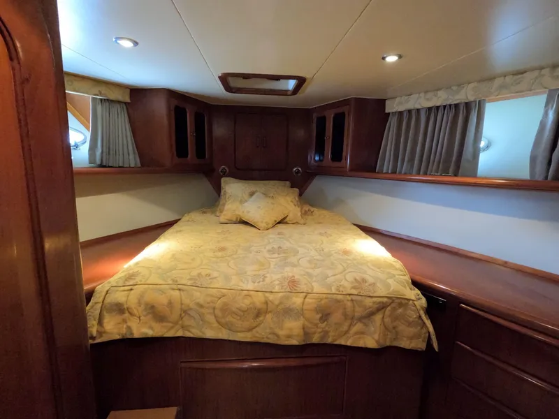 Slide: The Image of Viking Gulfstar 55 MY 1988 - 104