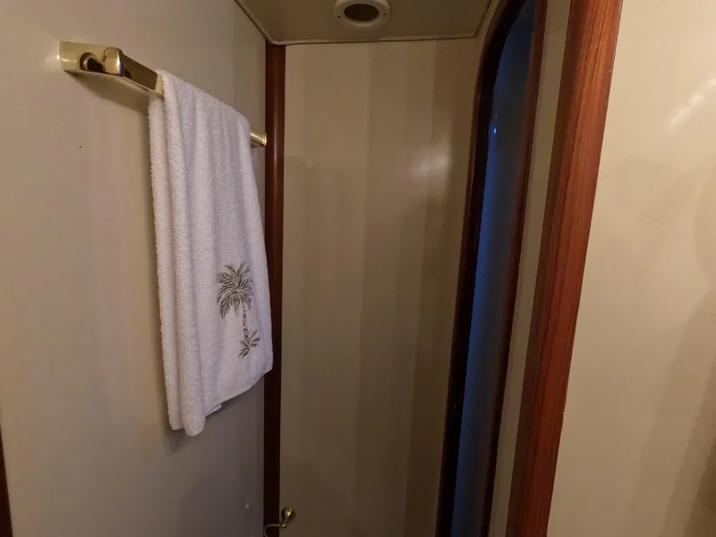 Slide: The Image of Viking Gulfstar 55 MY 1988 - 113