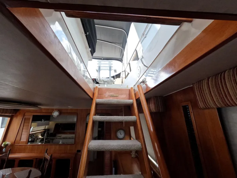 Slide: The Image of Viking Gulfstar 55 MY 1988 - 117