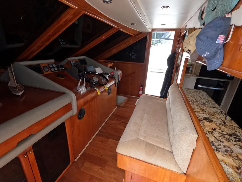 Slide: The Image of Viking Gulfstar 55 MY 1988 - 50