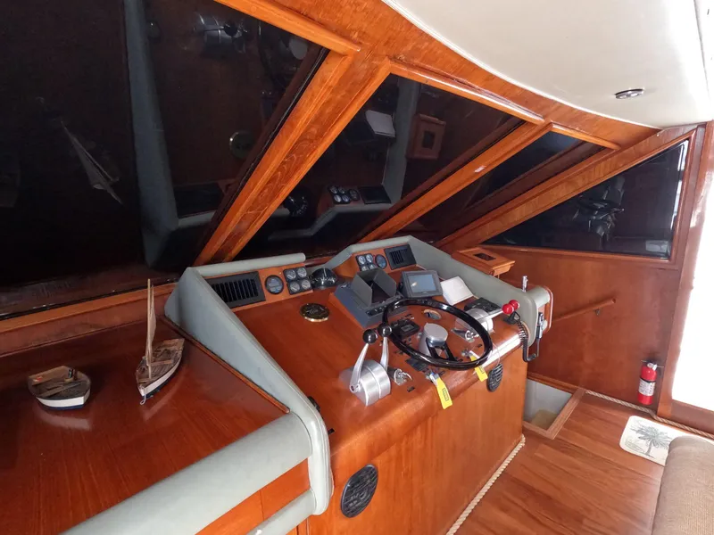 Slide: The Image of Viking Gulfstar 55 MY 1988 - 51