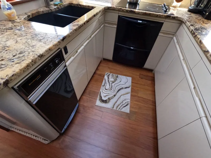 Slide: The Image of Viking Gulfstar 55 MY 1988 - 61