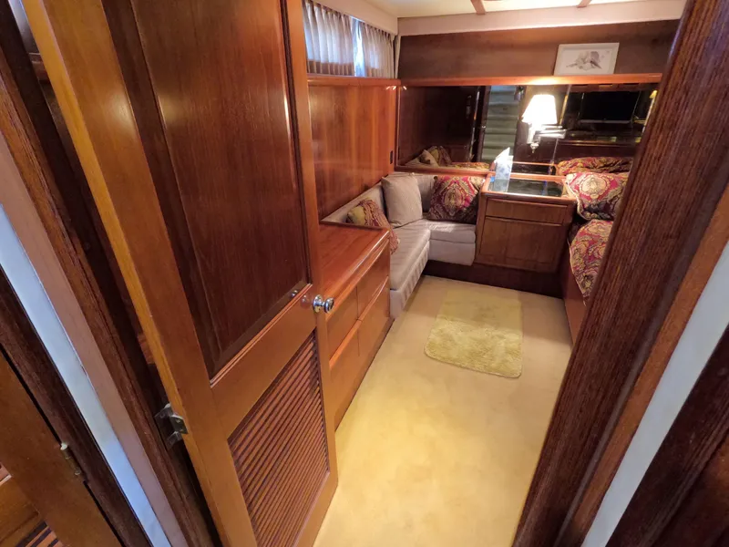 Slide: The Image of Viking Gulfstar 55 MY 1988 - 76