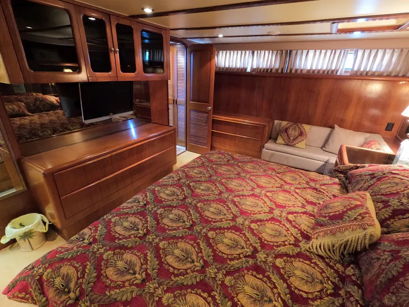 Slide: The Image of Viking Gulfstar 55 MY 1988 - 79