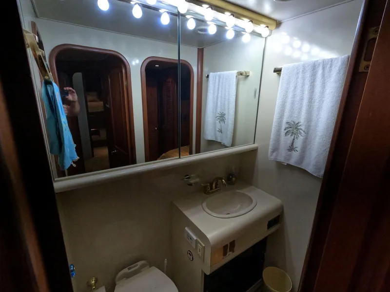 Slide: The Image of Viking Gulfstar 55 MY 1988 - 93