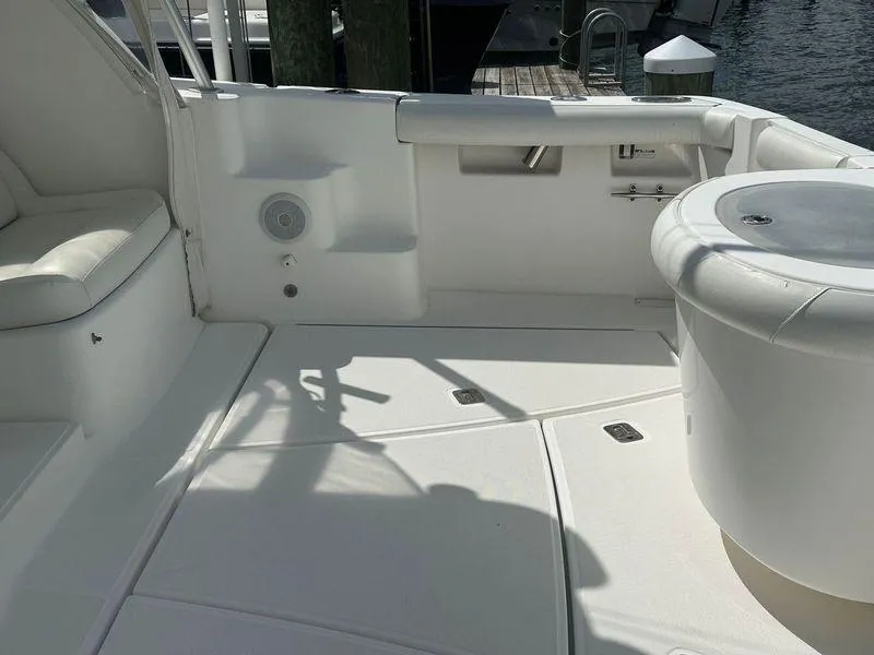 Slide: The Image of Helm of 2007 Tiara Yachts 3000 Open with navigation and communication equipment. - 17