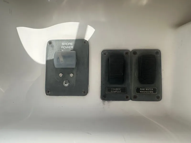 Slide: The Image of Onan generator in a 2007 Tiara Yachts 3000 Open. - 41