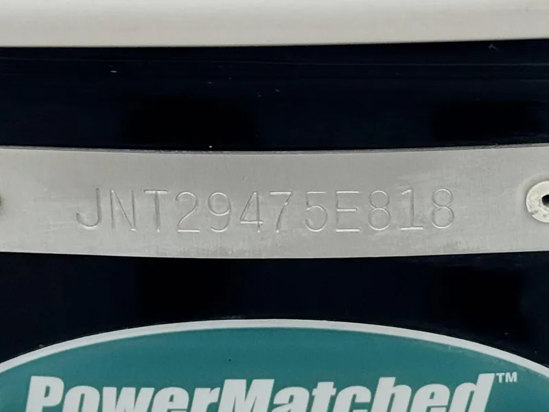 Slide: The Image of Serial number plate on a 2018 NauticStar 1910 boat. - 22