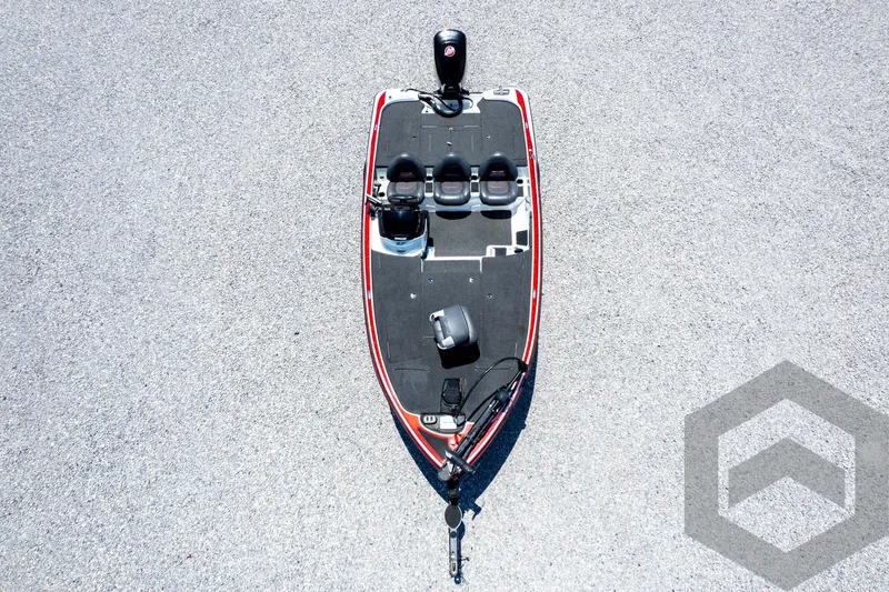 Slide: The Image of 2014 Nitro Z Series Z-7 boat, aerial view, on textured surface. - 39