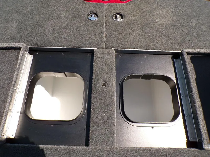 Slide: The Image of Storage compartments on a 2025 Skeeter ZXR19 boat deck. - 4