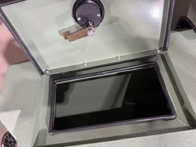 Slide: The Image of SeaArk Easy 200 / SUZUKI DF200 2025 - 10