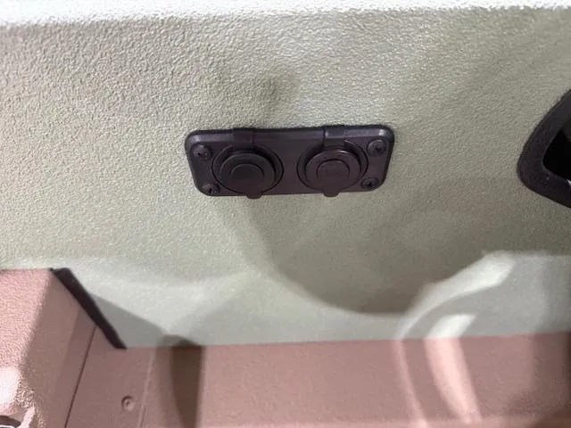 Slide: The Image of SeaArk Easy 200 / SUZUKI DF200 2025 - 11