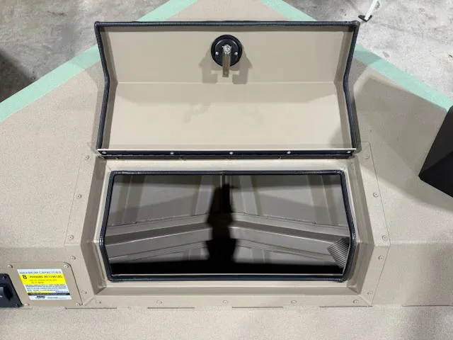 Slide: The Image of SeaArk Easy 200 / SUZUKI DF200 2025 - 22