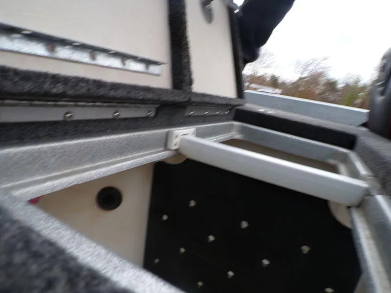 Slide: The Image of Ranger Z 518 2018 - 5