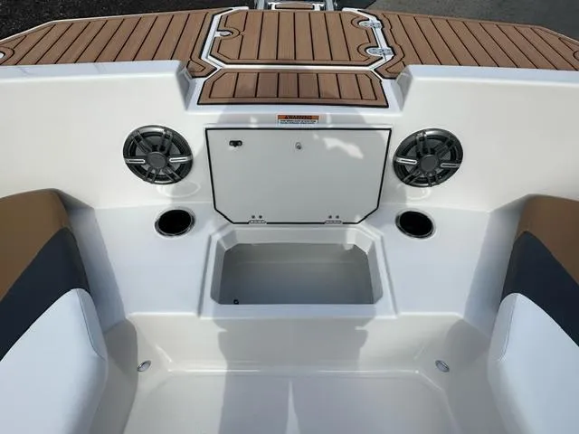 Slide: The Image of Starcraft SVX OB 171 2024 - 7