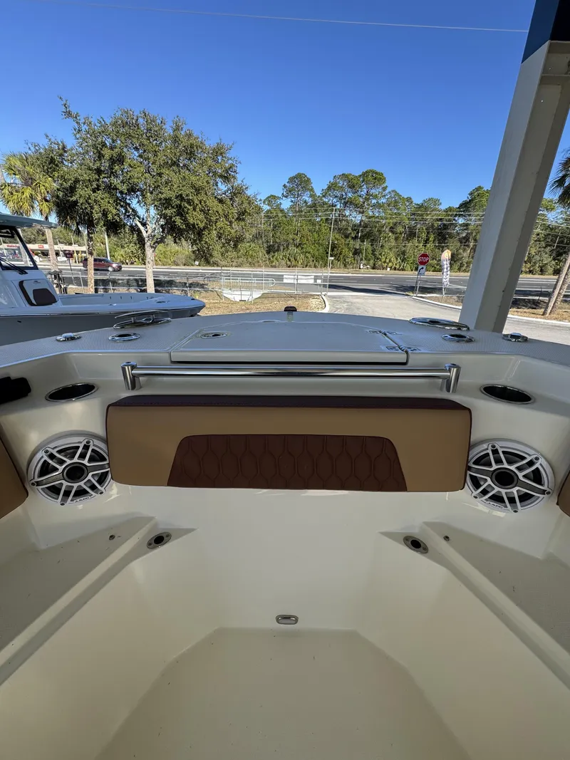 Slide: The Image of Cobia 265 Open Center Console 2025 - 30