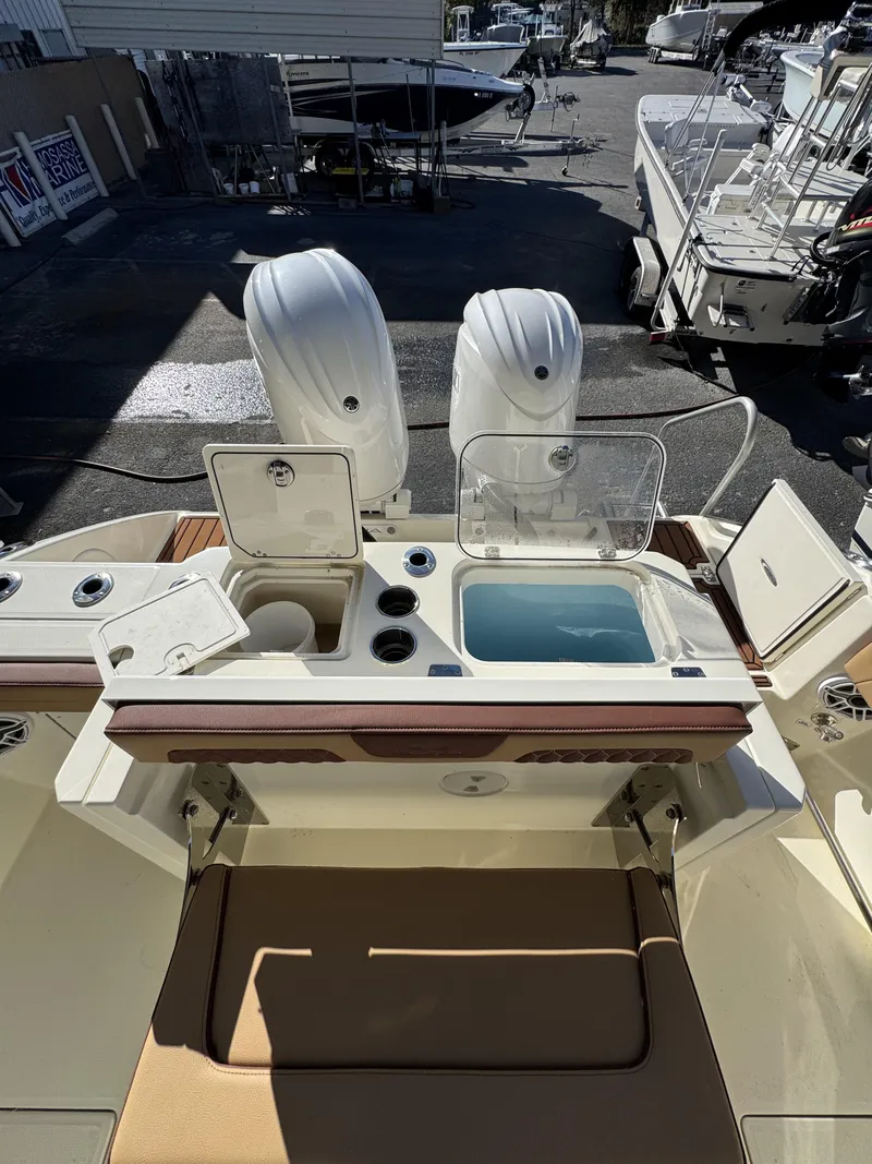 Slide: The Image of Cobia 265 Open Center Console 2025 - 34