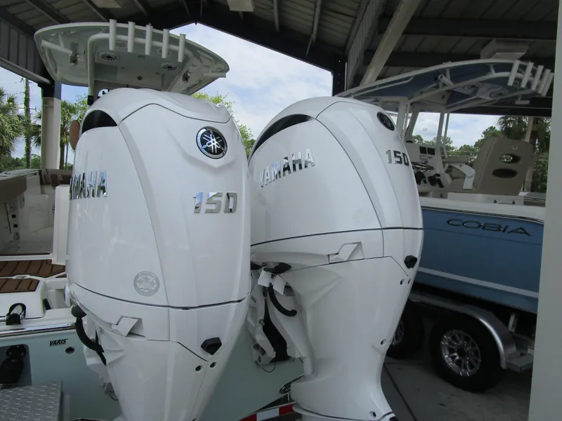 Slide: The Image of Cobia 265 Open Center Console 2025 - 6