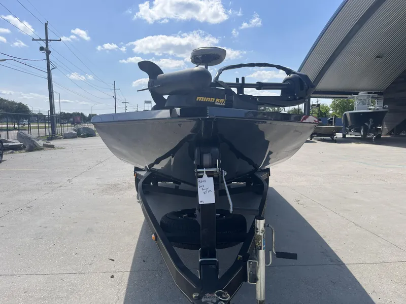 Slide: The Image of Ranger RT198P 2017 - 10