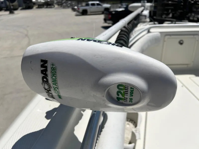 Slide: The Image of Hydra-Sports 2900 Vector CC 2007 - 10