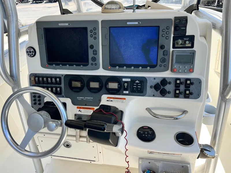 Slide: The Image of Hydra-Sports 2900 Vector CC 2007 - 6