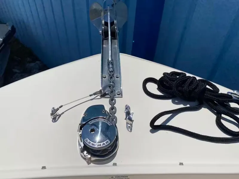 Slide: The Image of Grady-White Freedom 235 2018 - 11