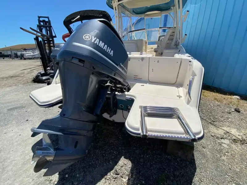 Slide: The Image of Grady-White Freedom 235 2018 - 3