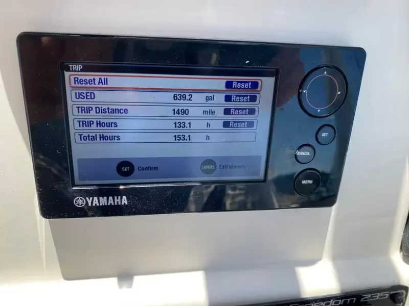 Slide: The Image of Grady-White Freedom 235 2018 - 6