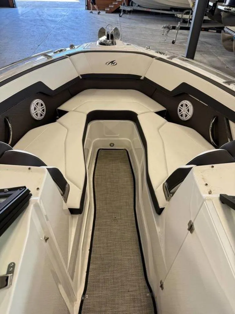 Slide: The Image of Monterey 278SS Super Sport 2023 - 10