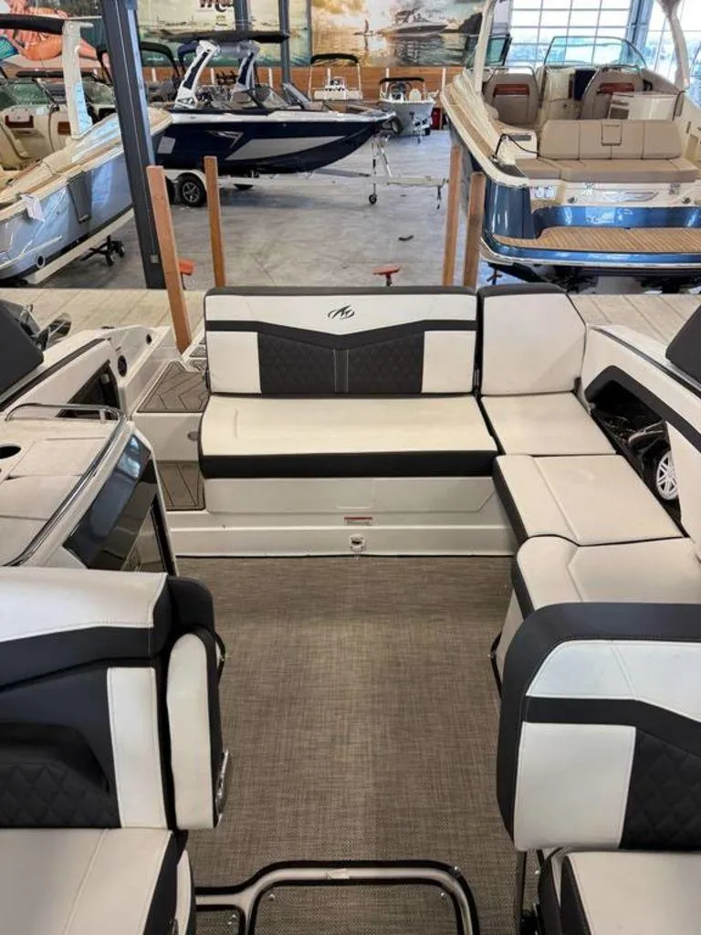 Slide: The Image of Monterey 278SS Super Sport 2023 - 4