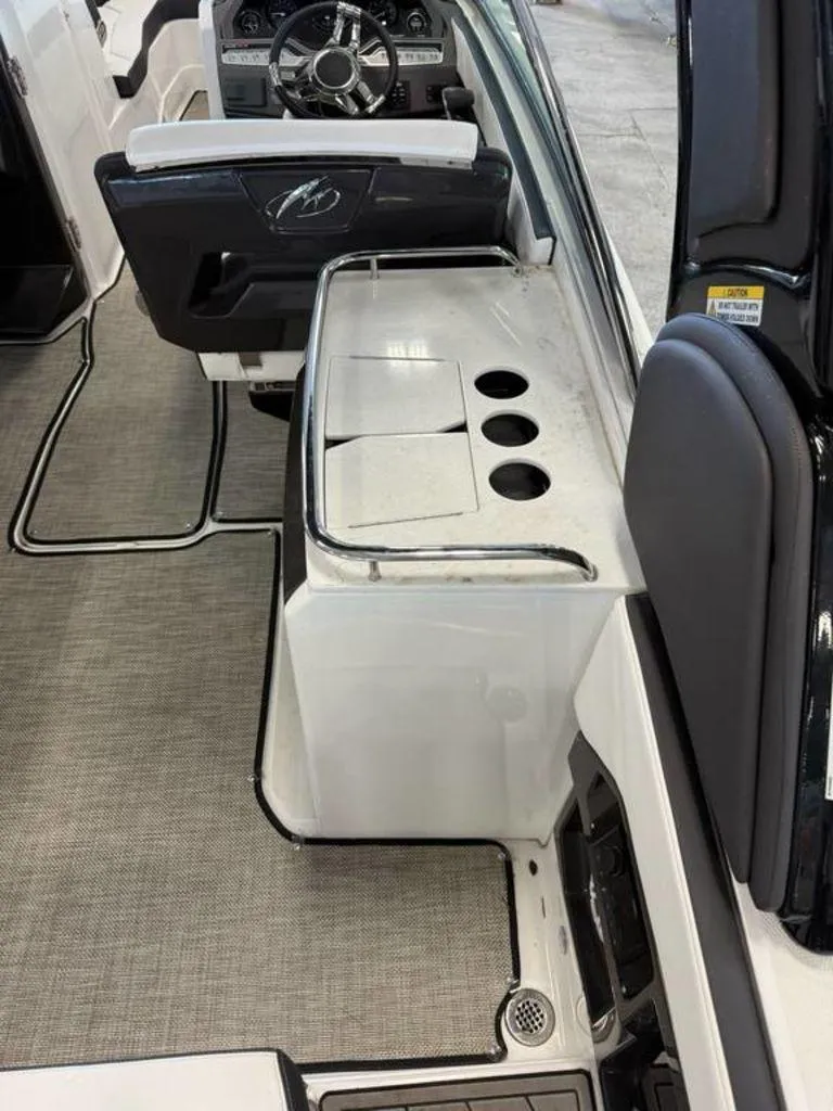 Slide: The Image of Monterey 278SS Super Sport 2023 - 5