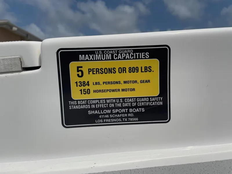 Slide: The Image of 2020 Shallow Sport 18 Sport capacity label, 5 persons or 809 lbs, 150 horsepower motor. - 30