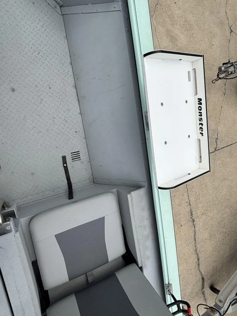 Slide: The Image of SeaArk BXT 220 2023 - 9