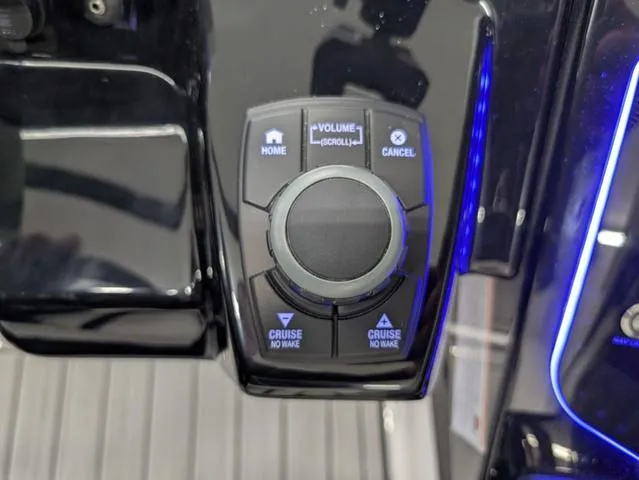 Slide: The Image of Yamaha 275SE 2024 - 17