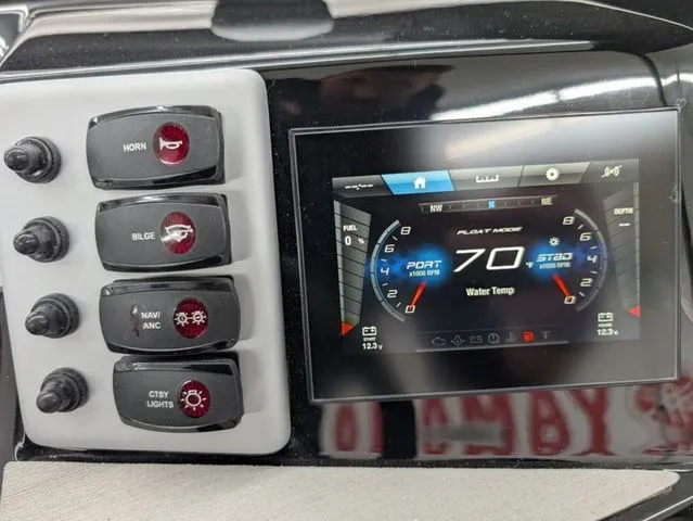 Slide: The Image of Yamaha SX220 2025 - 10