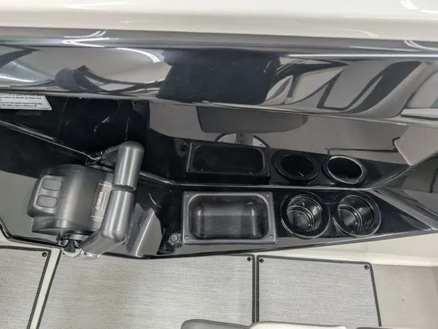 Slide: The Image of Yamaha SX220 2025 - 12