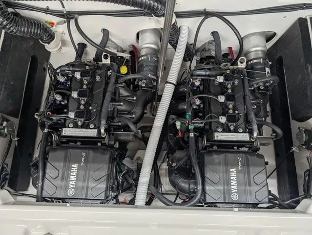 Slide: The Image of Yamaha SX220 2025 - 16