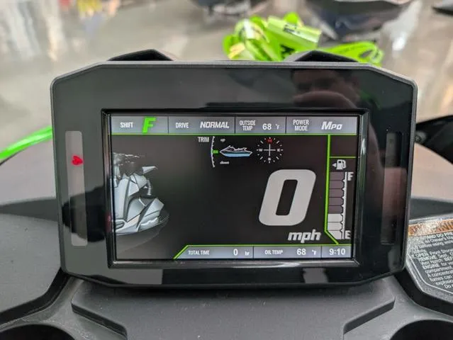 Slide: The Image of Kawasaki Waverunner Ultra 2024 - 8