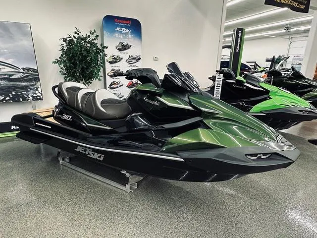 Slide: The Image of Kawasaki Ultra® 310LX 2025 - 2