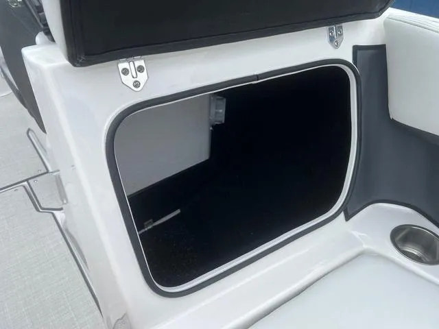 Slide: The Image of Regal 2000 ES 2024 - 6