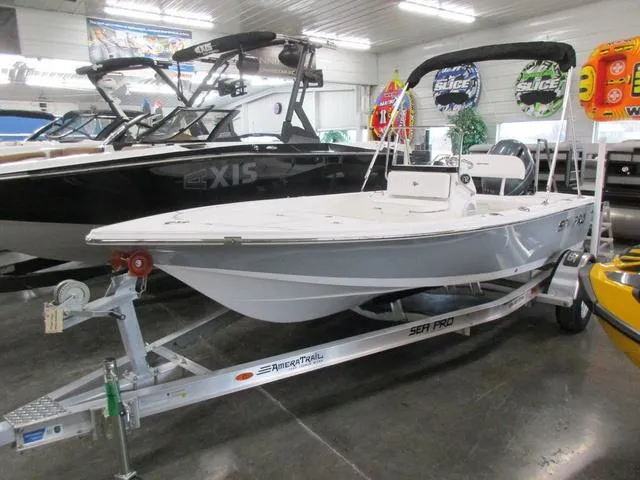 The Image of Sea Pro 172 Bay Series 2023 - 1