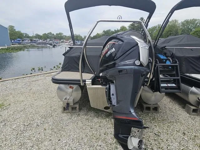 Slide: The Image of Bennington 23 LTSB 2024 - 8