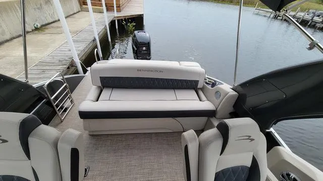 Slide: The Image of Bennington 25QSBWA 2018 - 3